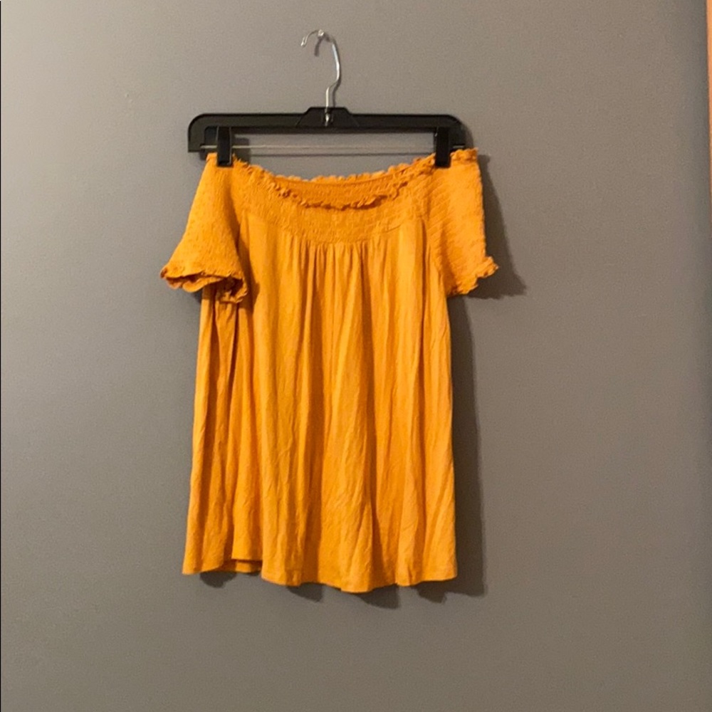 No Boundaries Off the Shoulder top